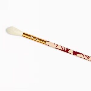 NEW SLMISSGLAM Large Fluffy Bird Blending Brush